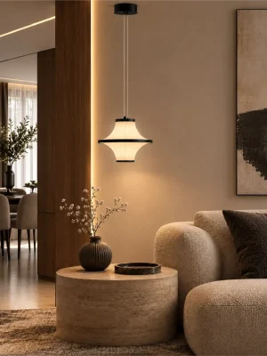 تک آویز رچ قطر 50 به صورت قرار گرفته در محیط منزل- مدنور